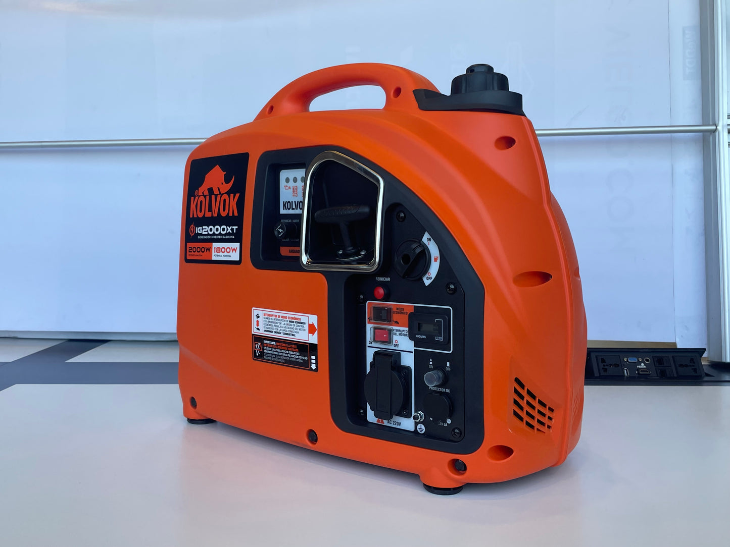 GENERADOR GASOLINA IG2000XT 2KVA KOLVOK