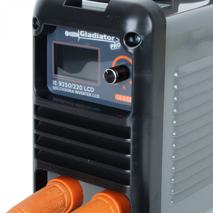 SOLDADORA INVERTER ARCO MANUAL 250A GLADIATOR IE 9250/220 LCD